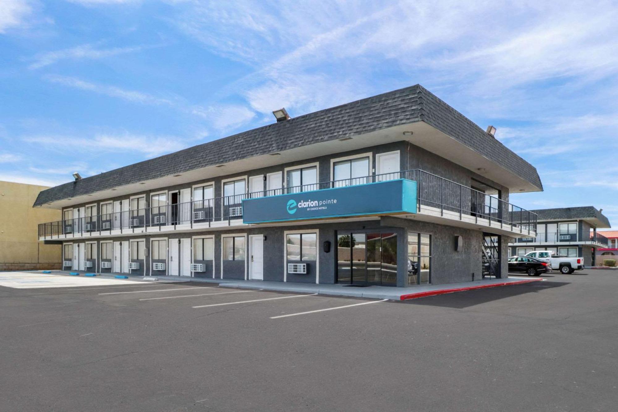 Clarion Pointe Ridgecrest Near China Lake Naval Station Exterior photo